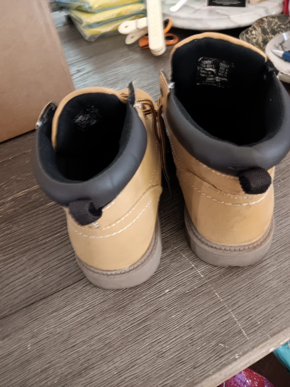 Boys Size 4, Bramma Tan Lace-Up Outdoor Boots - Casual Work Style